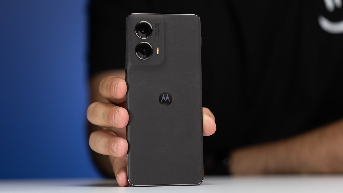 Motorolaの最新のエッジ(2024)取引スコアエンターテインメントキング、Lenovo Tab Plus、As Freebie