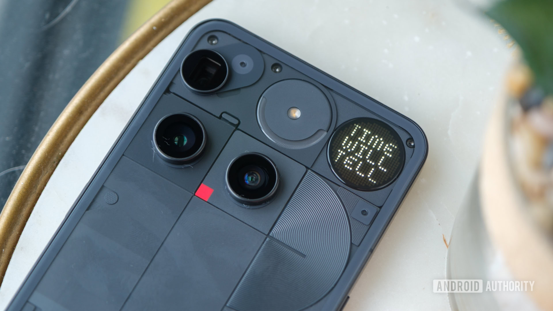 スマートグラスを含む野心的な新製品を構築したいものは何もありません