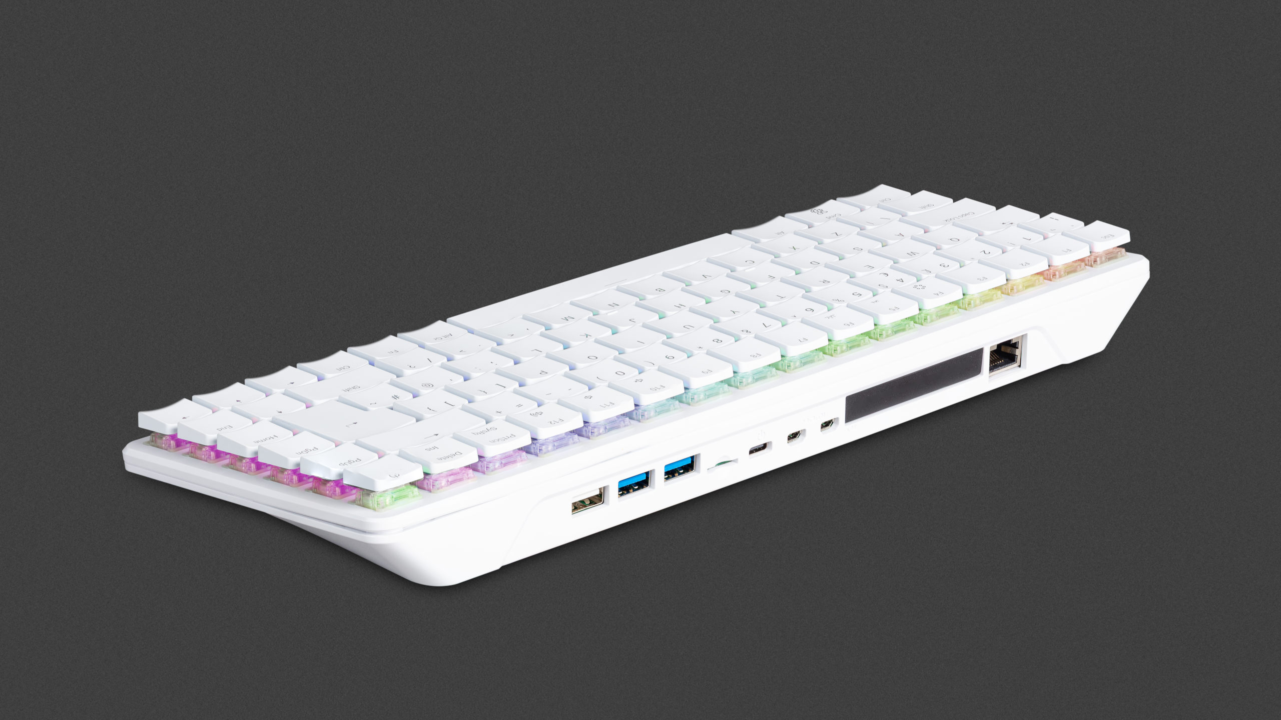 最新のRaspberryPiは、満足のいくメカニカルキーボードのコンピューターです