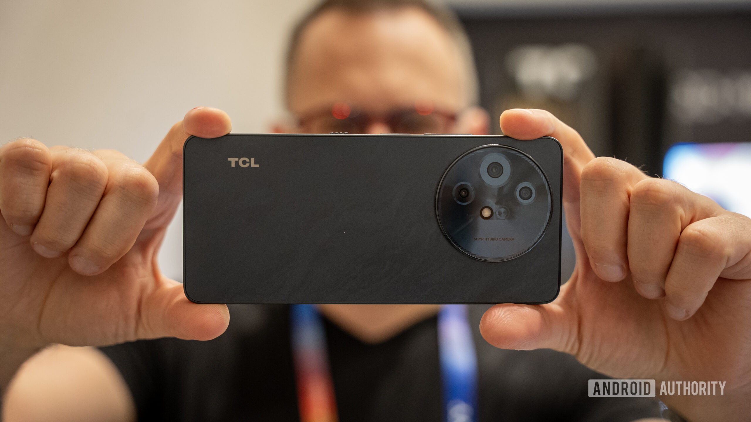 すでに手頃な価格のTCL 60 XE NXTPAPERは、70ドルの安いものを獲得しています