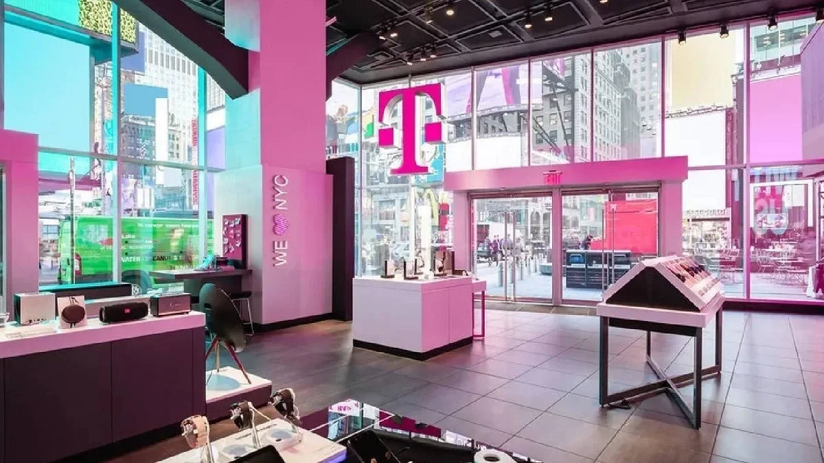 なぜ一部のT-Mobileの担当者が、店を訪れるときに顧客にペニーを持ってくるように求めている理由