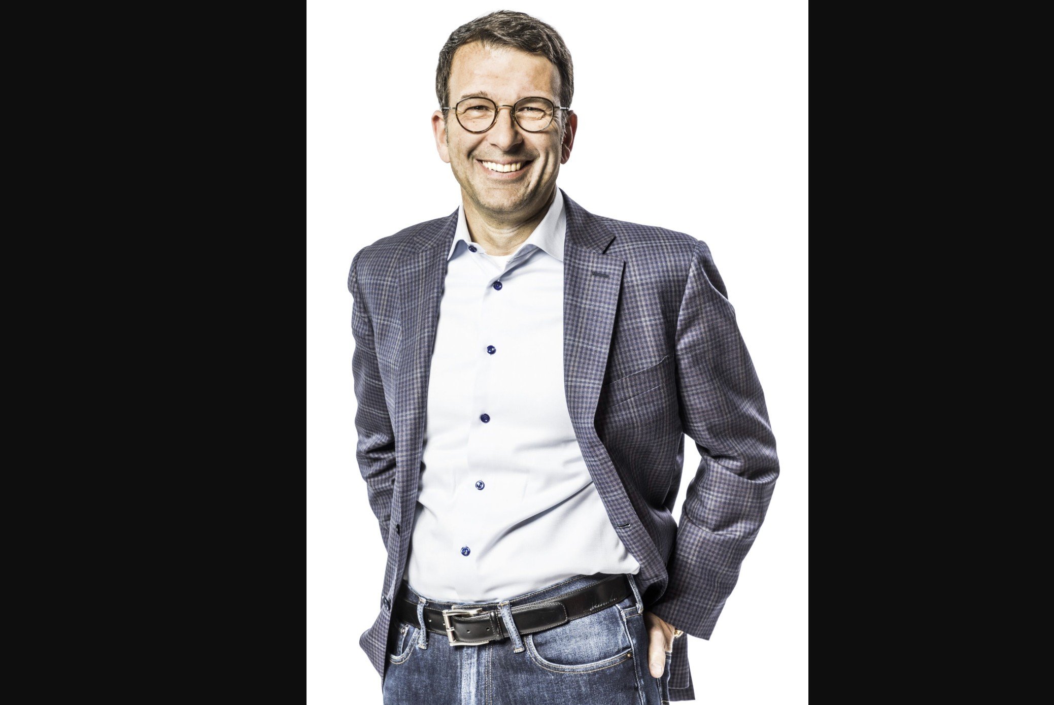 マイクロソフト、ナデラ氏がAIに注力する中、商用事業のCEOにジャドソン・アルソフ氏を任命