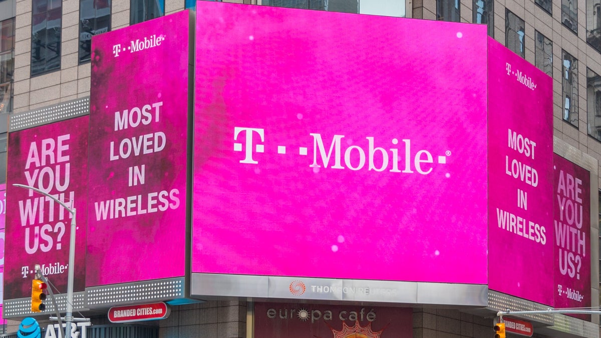 T-Mobile が新たな記録を打ち立てるも、個別の 5G デバイスのサポートは中止される