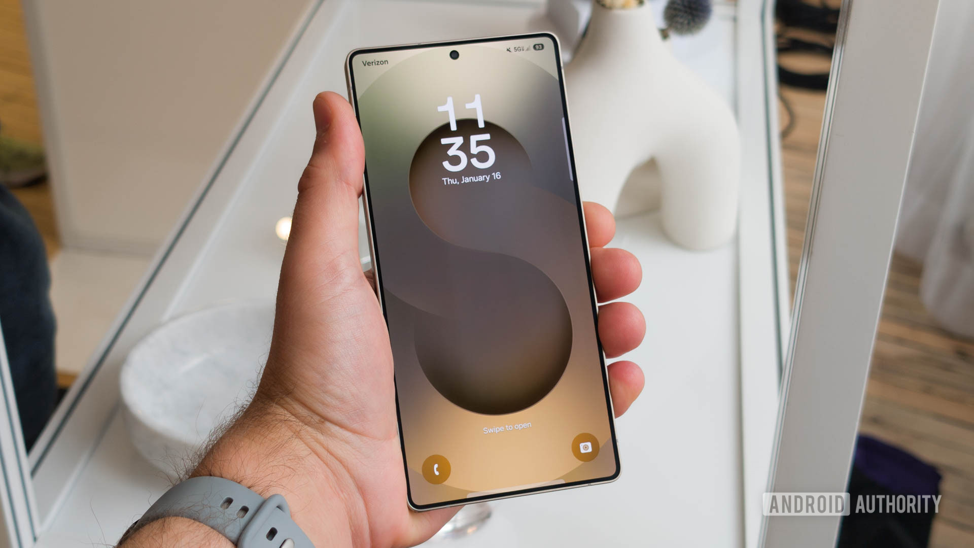 サムスンの新しいアダプティブ クロックは、私たちが待ち望んでいたインテリジェントなデザイン修正です